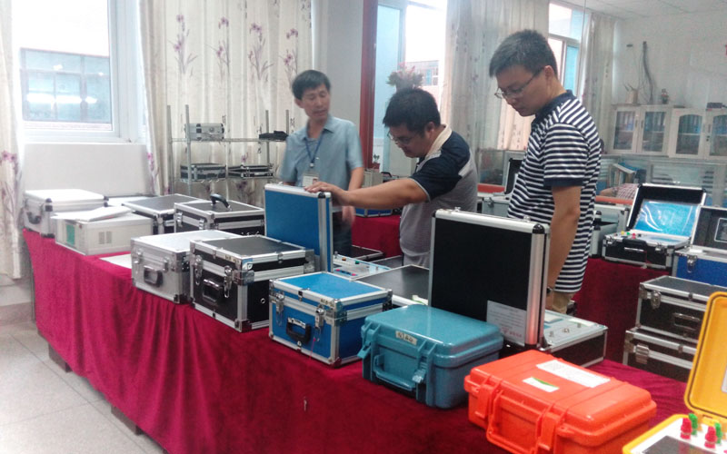 客户参观三新电力