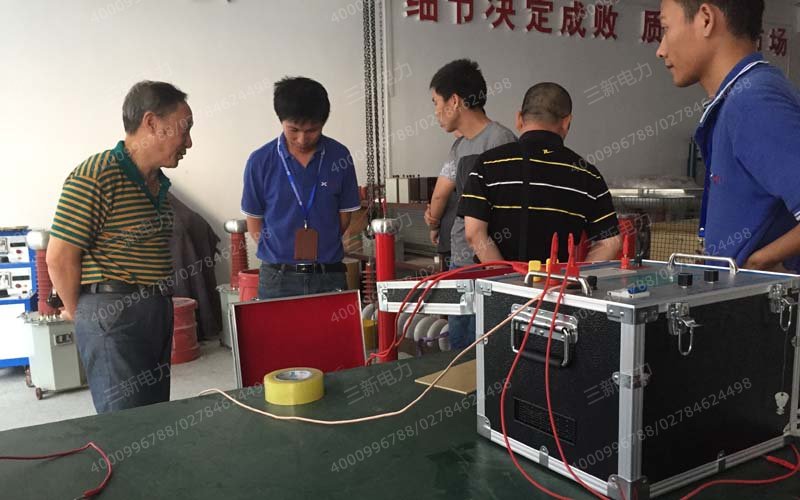 串联谐振接线演示